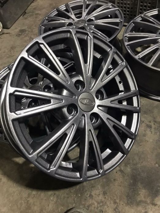 Диски на 15 Веста Ларгус кобальт