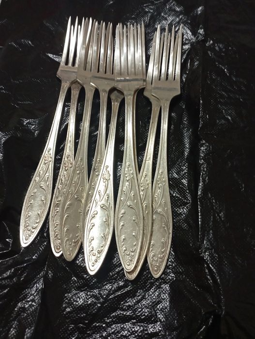 Вилки десертные мельхиоровые
