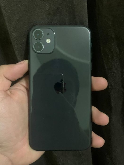 Iphone 11 sotiladi!