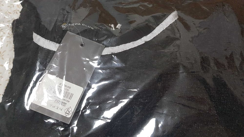 Rochie neagră marimea M