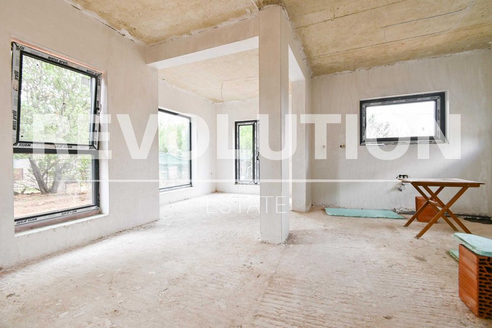 Продава се Къща в Костинброд - 165 кв.м за 2122 €/кв.м - Снимка #6