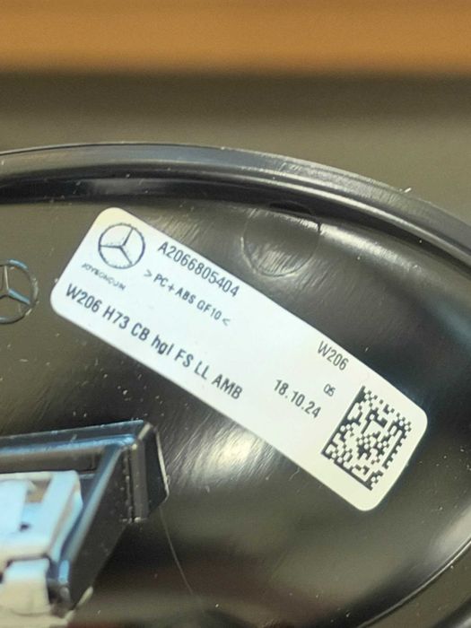 Trimuri Bord Carbon / OEM / Mercedes / AMG /C-Class W206 / W236 CLE / AMG C63 / C43 AMG / Noi Originale Sigilate in Cutie