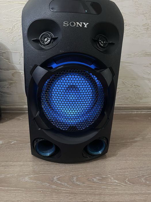 Музыкальный центр SONY MHC-V02