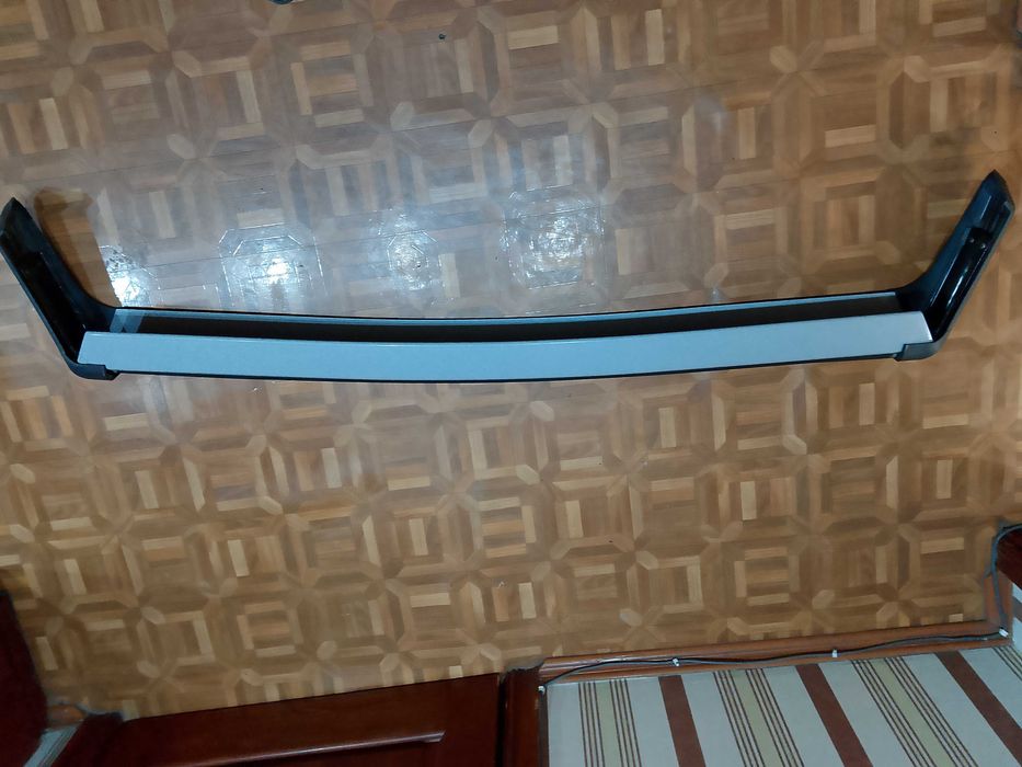 Продам бампер на Ниву 2121