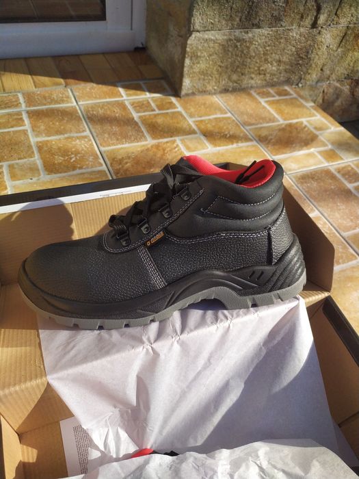 Работни обувки  45 номер