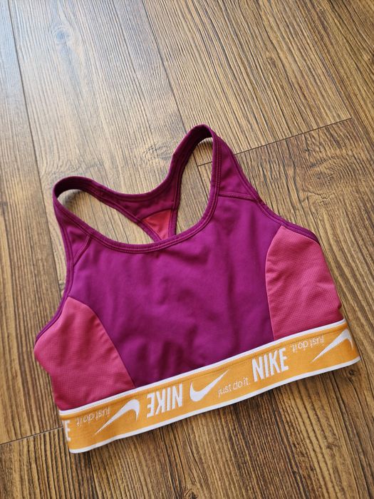 Страхотен дамски сет NIKE размер S / M