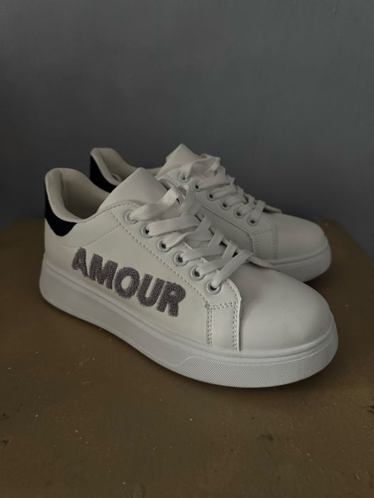 Дамски кожени маратонки 38 номер