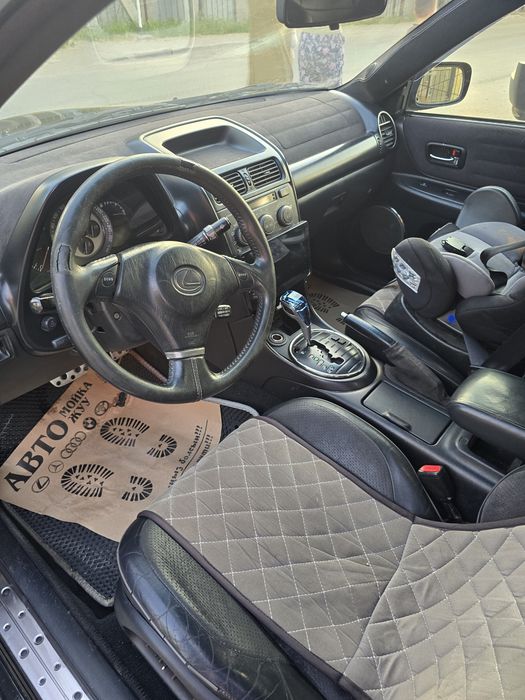 Lexus is300 в рассрочку!