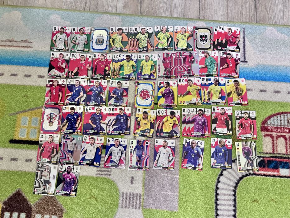 Разменям или продавам Panini FIFA World Cup 2026 Adrenalyn XL