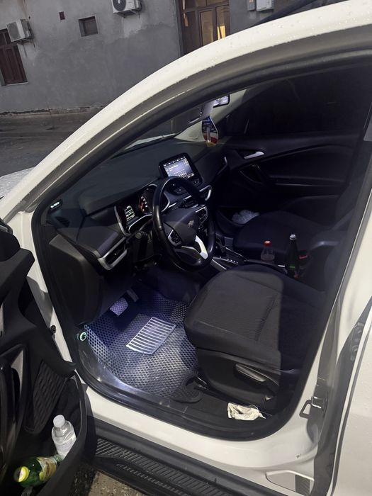 Продаю Трекер2 ЛС