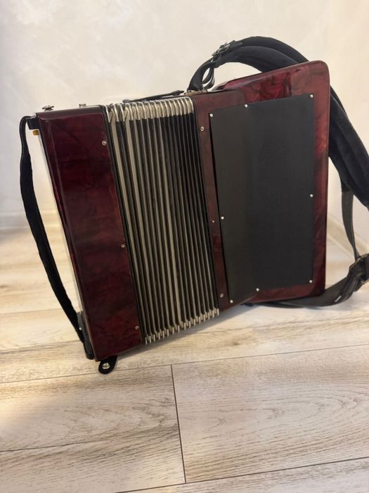 Acordeon Hohner 80 basi