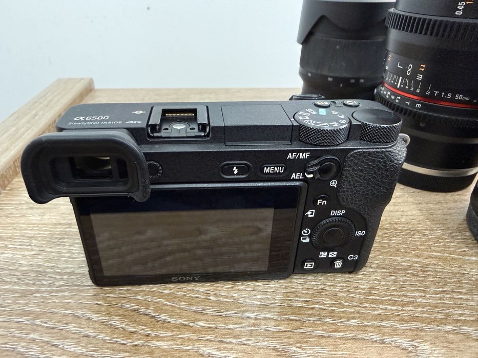 Sony a6500  body+ sigma 16mm 1.4 DC DN + alte obiective