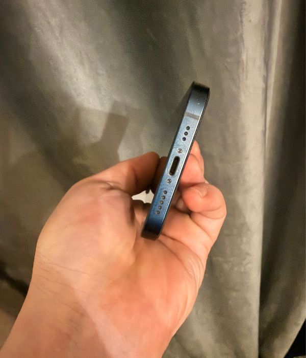 Обменяю Айфон 13 128гб акб85%