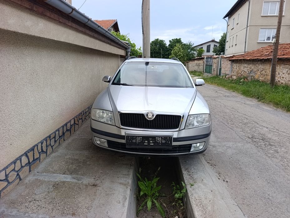 Шкода    Октавия