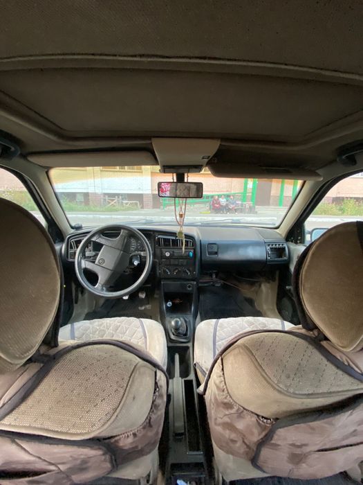 Продам Passat b3 1991 года 2.0 литра