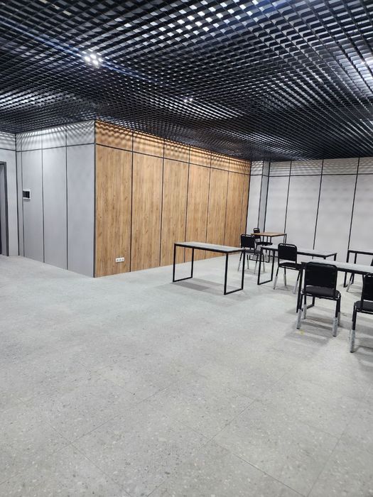 Офис с мебелью по выгодной цене на Эко базаре ( цоколь)