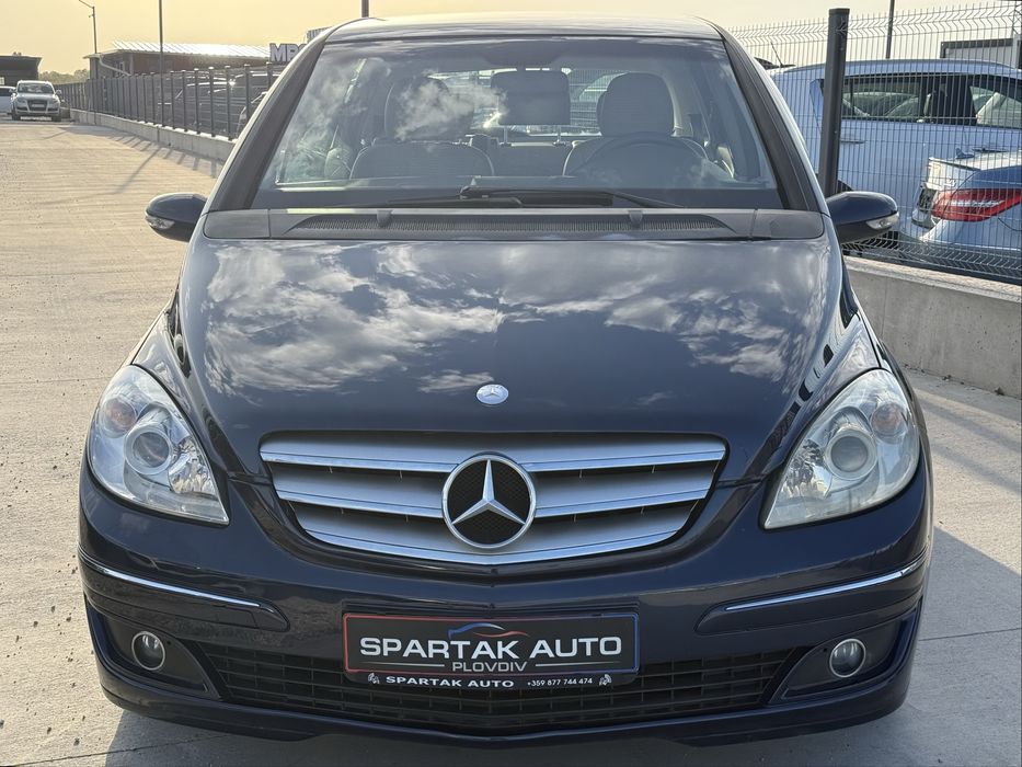 Mercedes-Benz B 200 CDI* 2010г* АВТОМАТИК* Топ Състояние* Сервизна Истрия