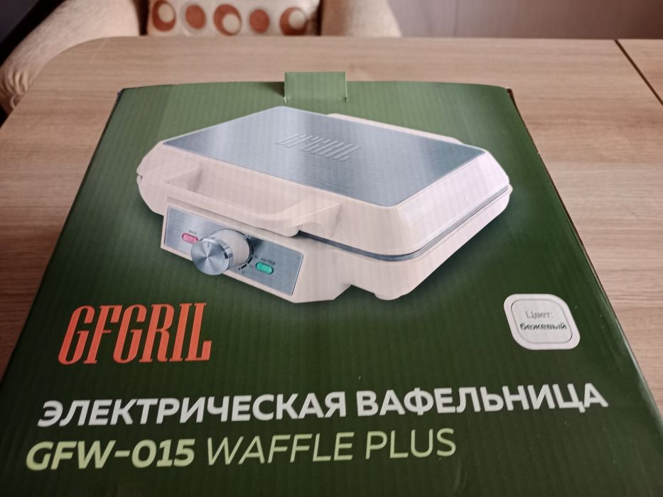 Электровафельницу новую