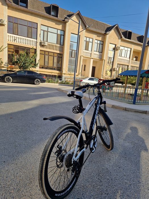 Велосипед, очень хорошом состояний, всё работает.