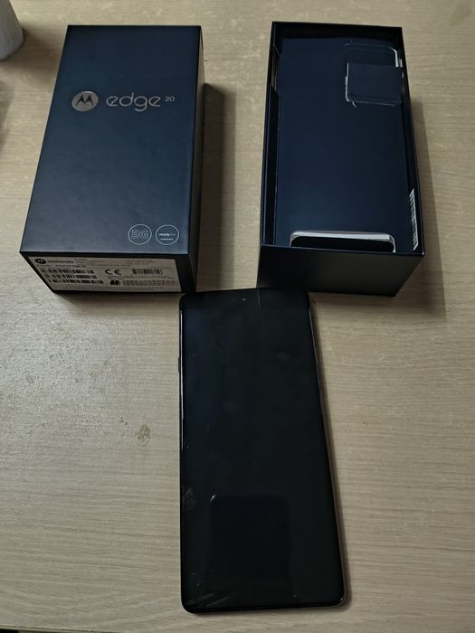 Motorola edge 20
