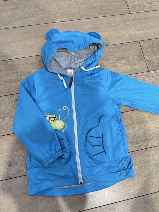 Продам ветровку на мальчика