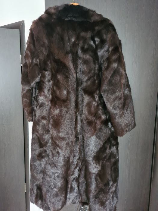 Шуба нутриевая, пиджак кожаный