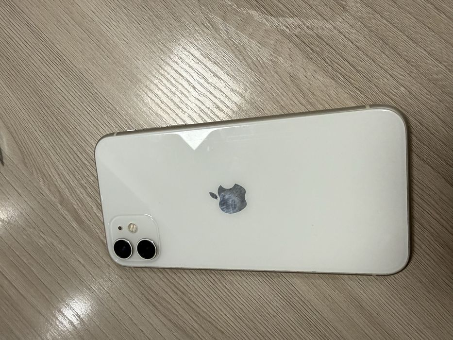 Iphone 11 128 gb АКБ 75