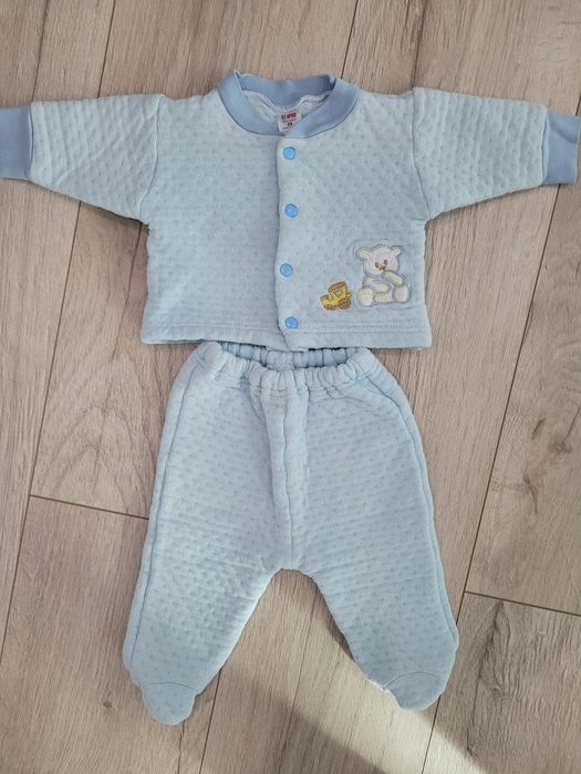 Лот от дрехи за момче, в размер 56. Включително и комлект за изписване