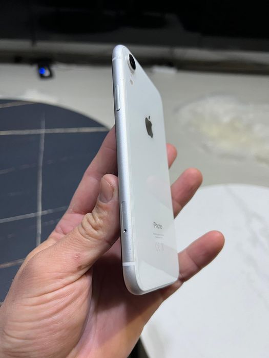 Iphone SE 2 2022 NOU batetie 100%