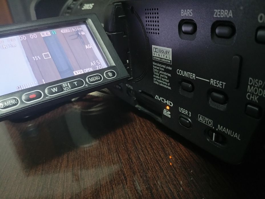 Vind cameră Panasonic hm 41 e perfect funcțională .