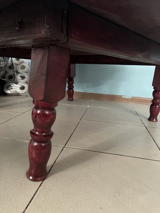 Круглый стол,жер стол