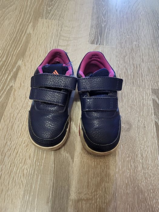 Маратонки Адидас