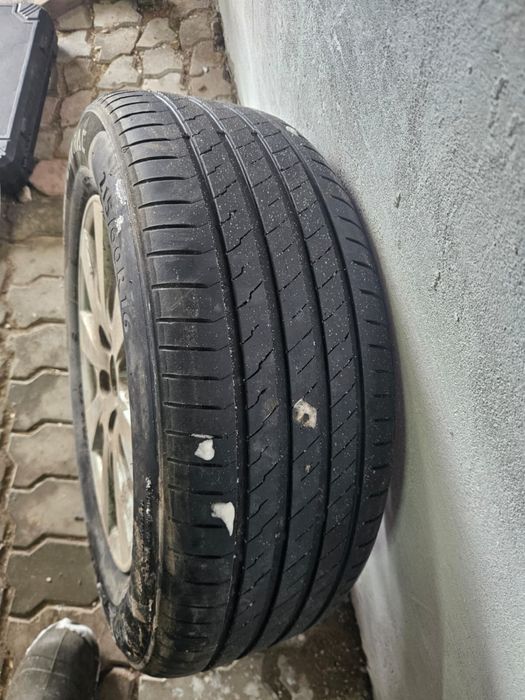 Диски с летней резиной на Камри оригинал