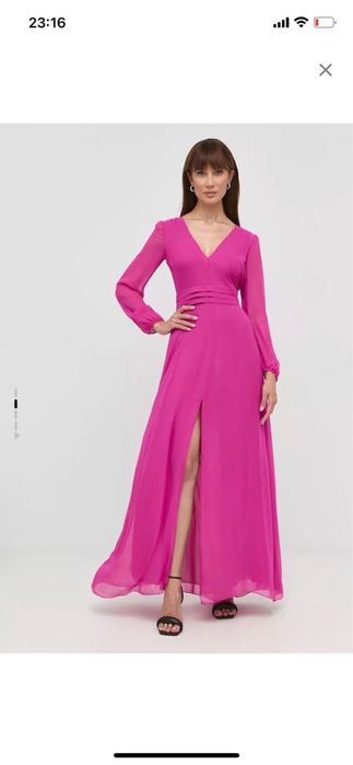 Patrizia Pepe дълга рокля с изящен гръб и златист елемент с лого