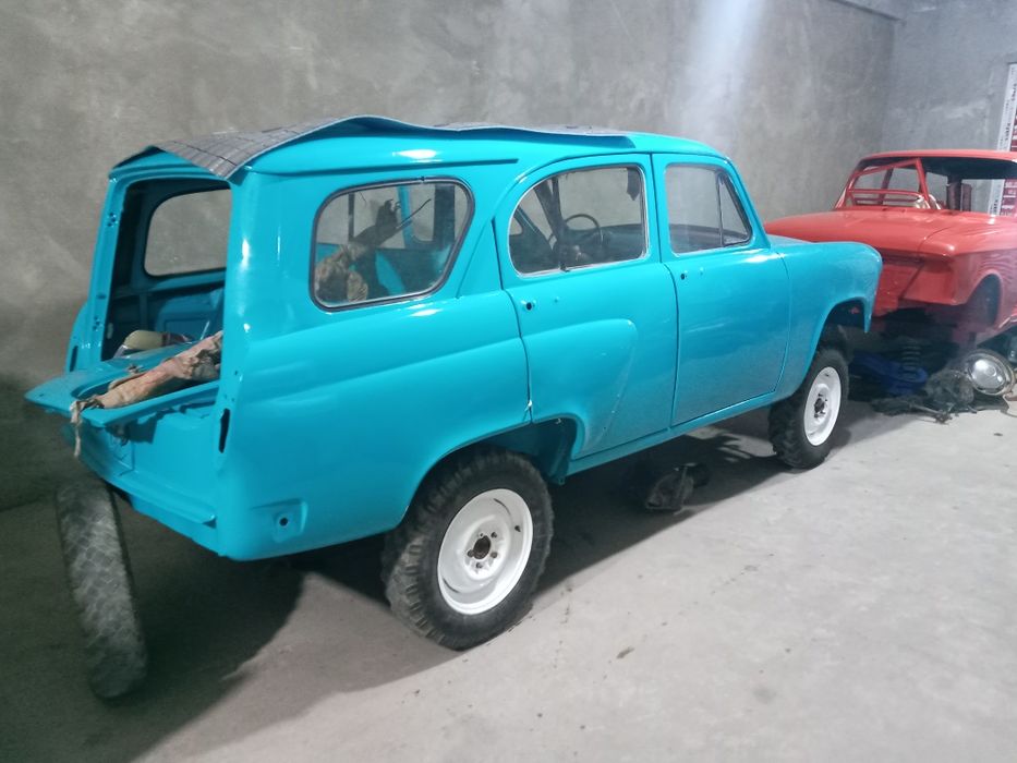 Самий редкий автомобил  м411 жип ссср 4х4 .