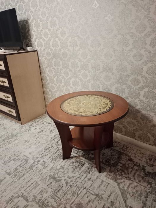 Журнальный столик