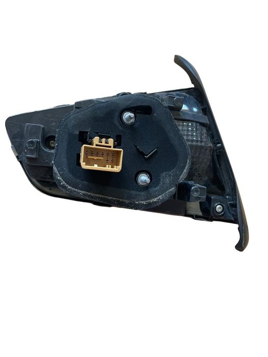 Lampa Spate / Stop Dreapta Haion Volkswagen Passat B8 Berlina 2014 - >