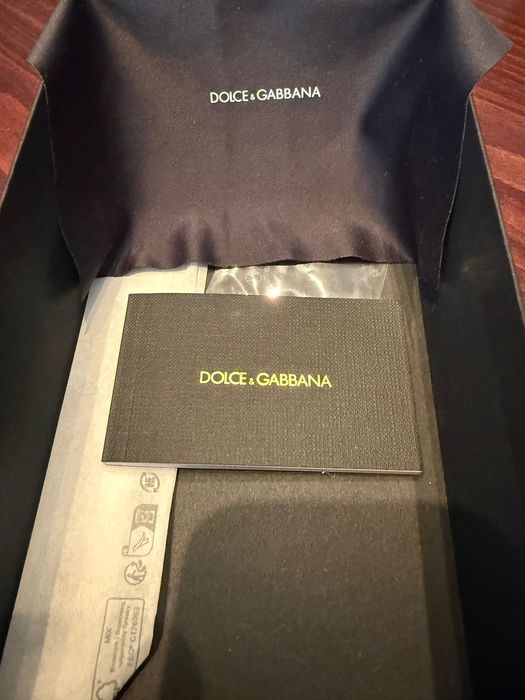 Оригинални слънчеви очила Dolce&Gabbana.