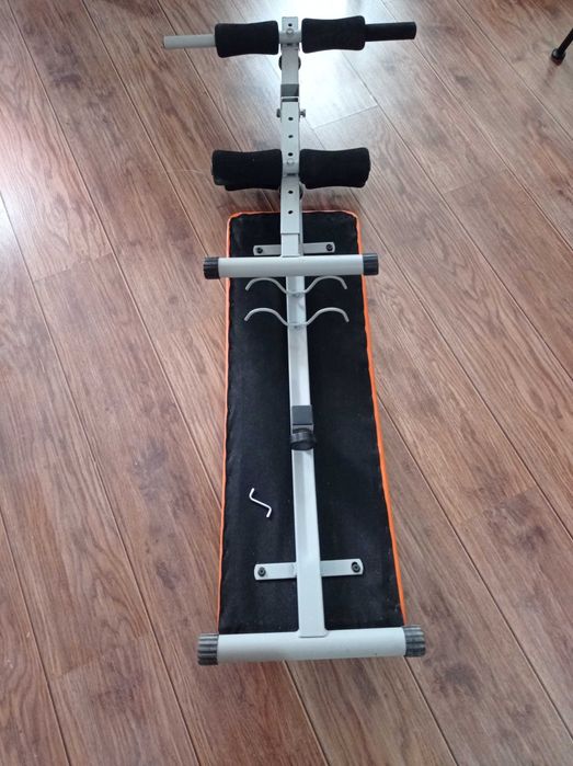 Лежанка за коремни преси 140кг Топка 5кг Гира Винил 2Х5кг Дъмбел 10кг