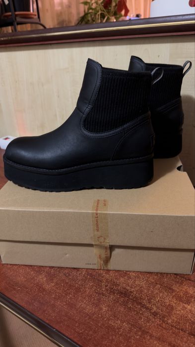 Botine UGG Chelsea “Cityfunc” originale