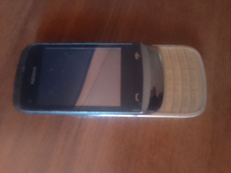 Продам телефон реоритет 2011года