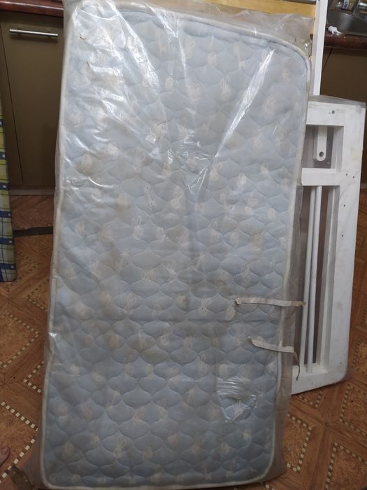 Манеж в отличном состоянии