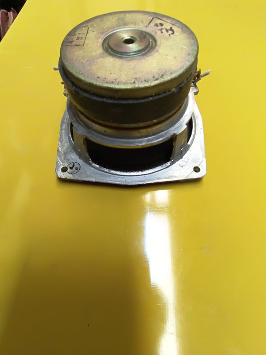 Динамик продам в рабочем состоянии