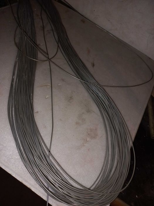Продам бухту  алюминиевой проволоки очень мягкой.