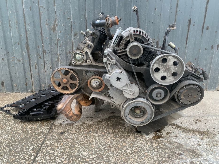 Матор от Audi b4 a6