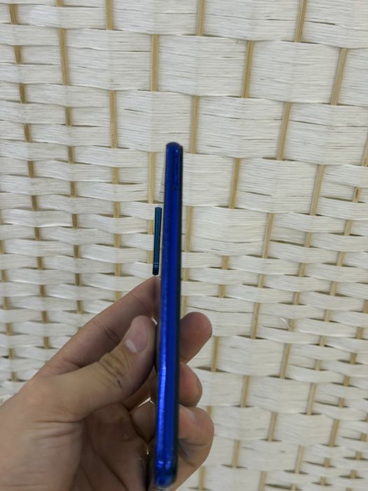 Продам Redmi Note 8