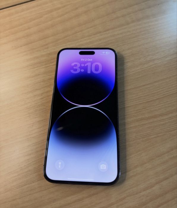 Продам Iphone 14 pro
