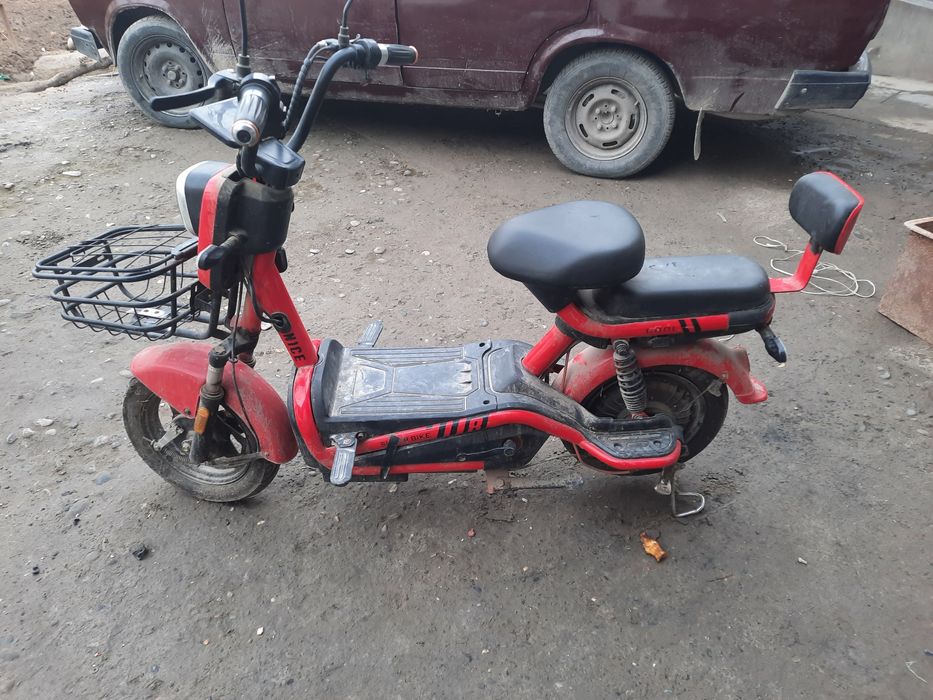 Skuter akumlyatorqoyish kerak