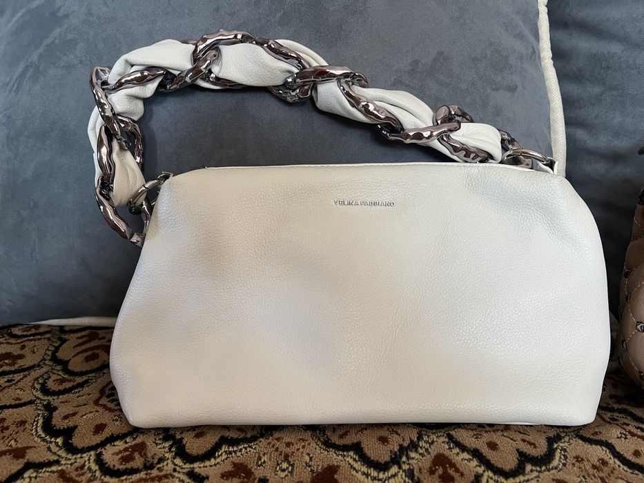 Сумки кожаные, хорошего качества