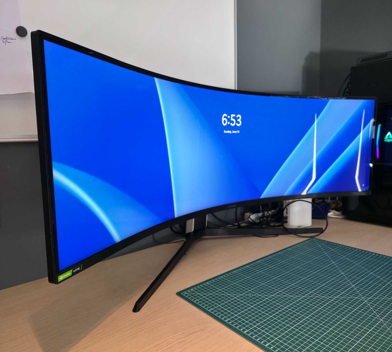samsung odyssey g9 second hand si noi de vanzare • Anunturi • OLX.ro